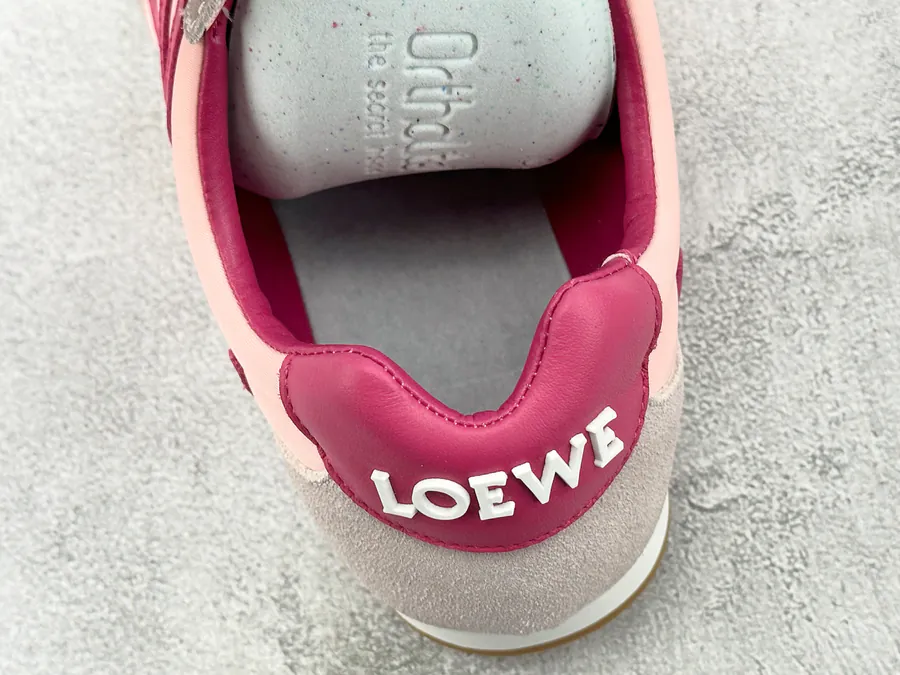 LOEWE Ballet Runner 2.0 Pink