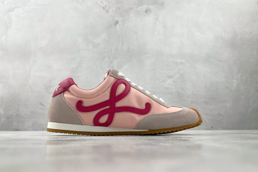 LOEWE Ballet Runner 2.0 Pink