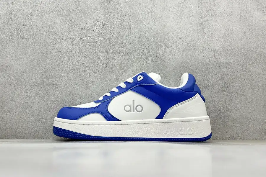 Alo Yoga Recovery Mode Comfortable and Minimalist Slippers