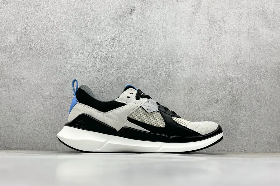 ECCO BIOM 2.2 Series Breathable Mesh Running Shoes