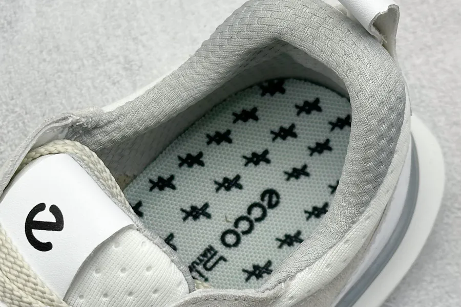 ECCO BIOM 2.2 Series Breathable Mesh Running Shoes