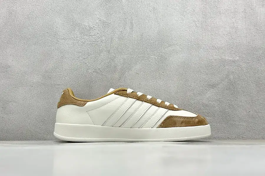 AD Originals Gazelle Indoor x Supreme Trainers