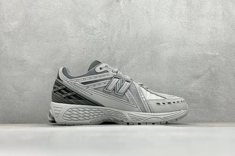 NB 1906RNY Vintage Dad Shoes