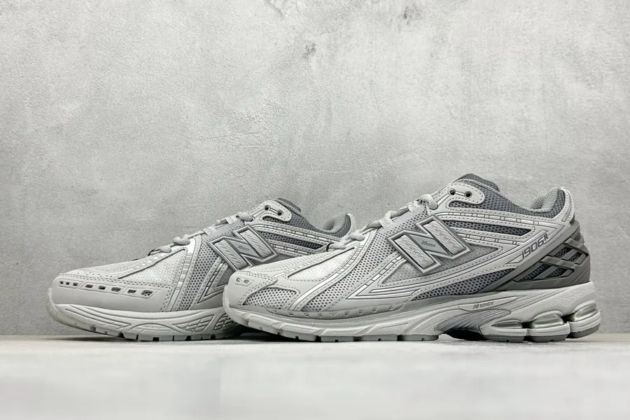 NB 1906RNY Vintage Dad Shoes