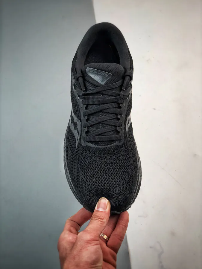 Saucony Triumph 21 Premium Running Shoes