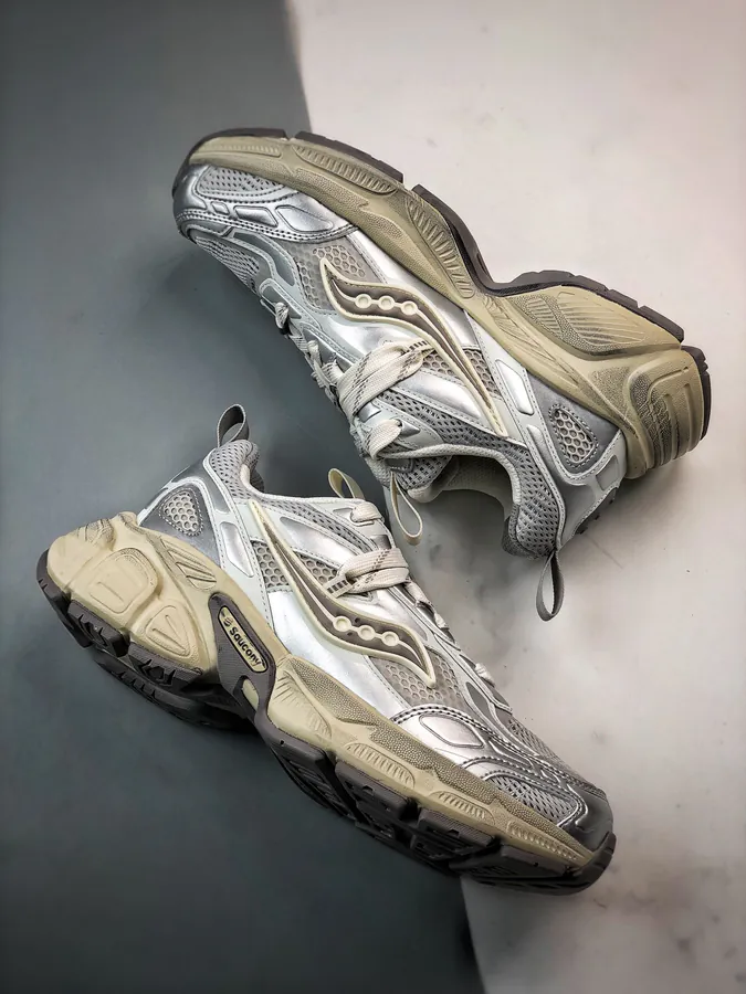 Saucony 2K Cavalry Low Top Sneaker