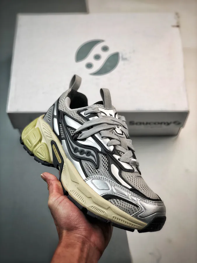 Saucony 2K Cavalry Low Top Sneaker