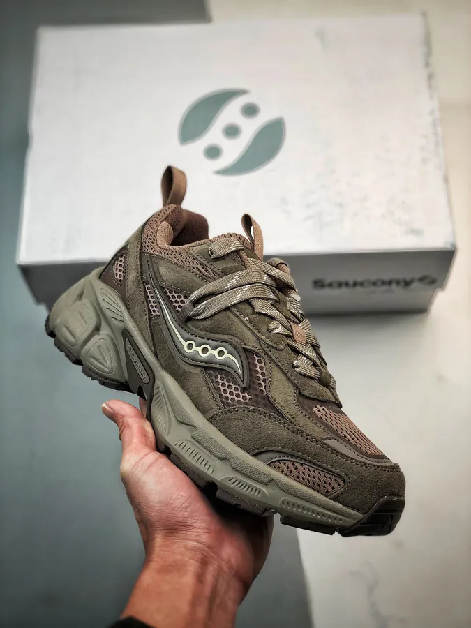 Saucony 2K Cavalry Vintage Style Low Top Sneaker