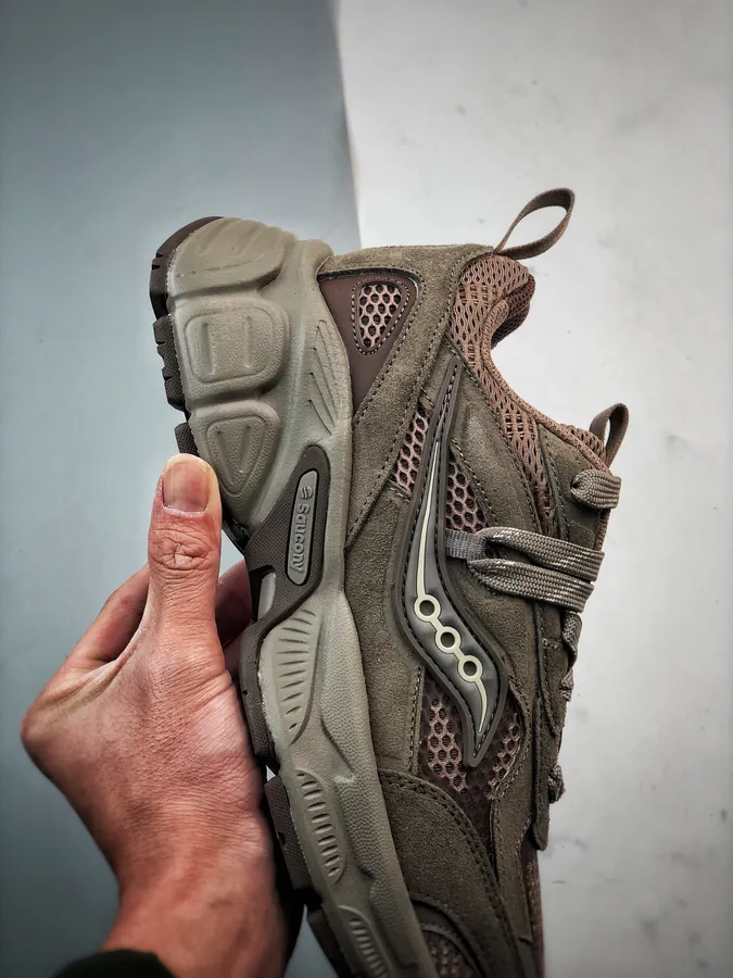 Saucony 2K Cavalry Vintage Style Low Top Sneaker