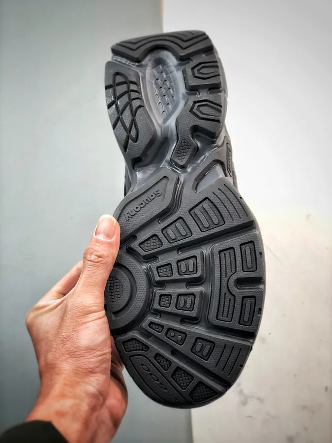 Saucony 2K Cavalry Low Top Sneaker