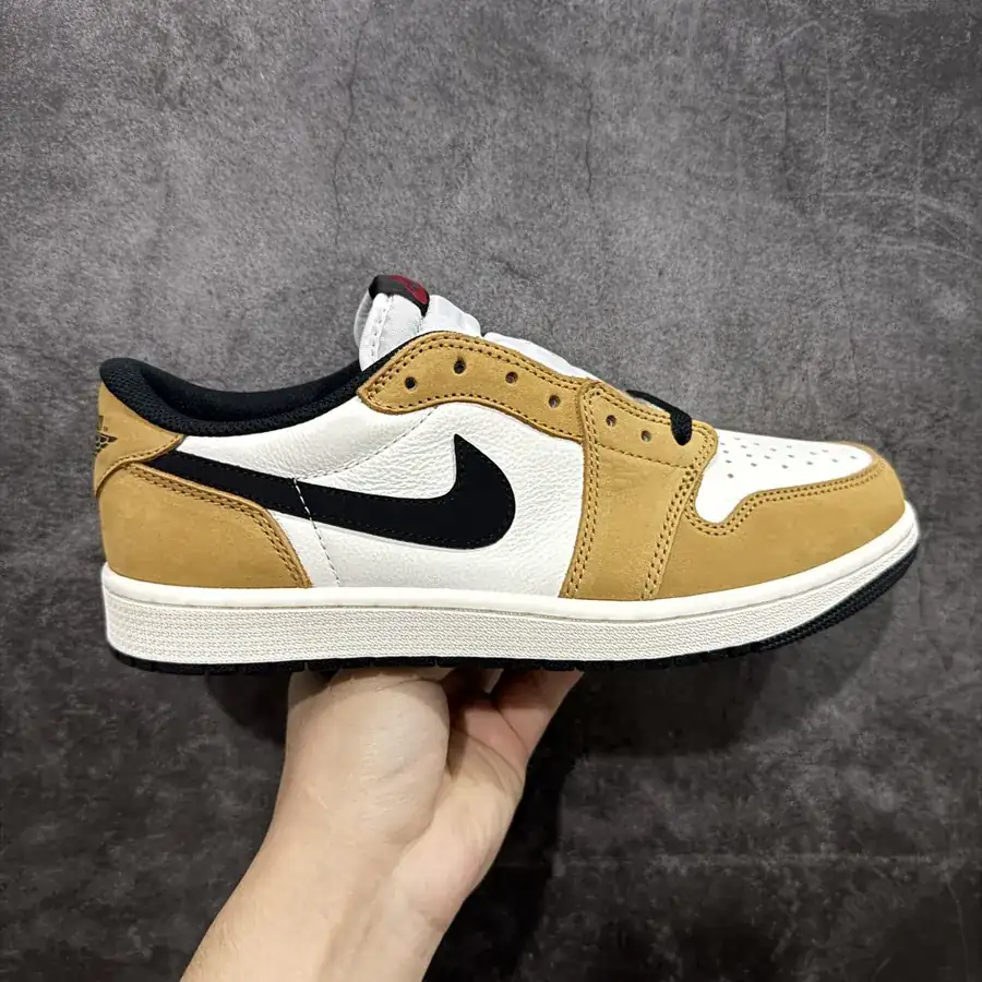 Air 1 Low OG Men's Basketball White Brown Wheat