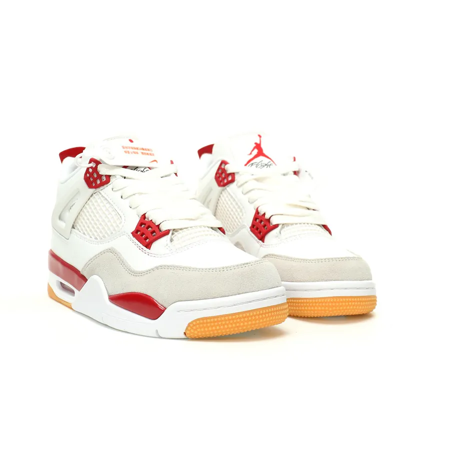 SB x Air 4 Retro SP 'WhiteRed' Basketball Shoe
