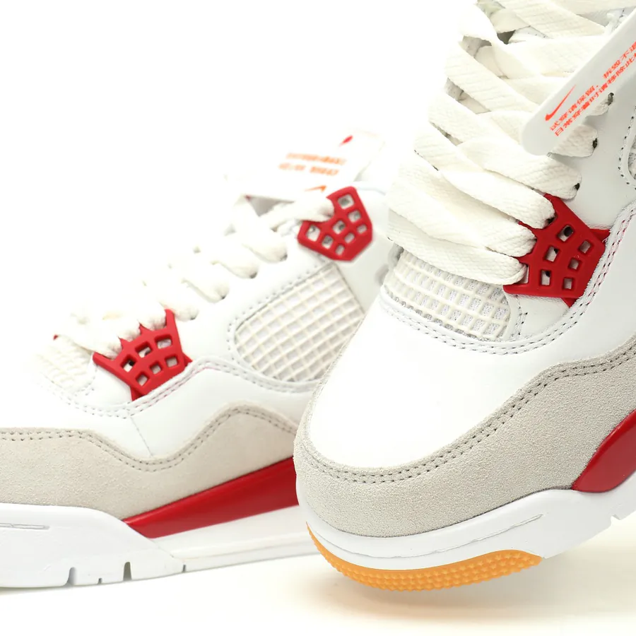 SB x Air 4 Retro SP 'WhiteRed' Basketball Shoe