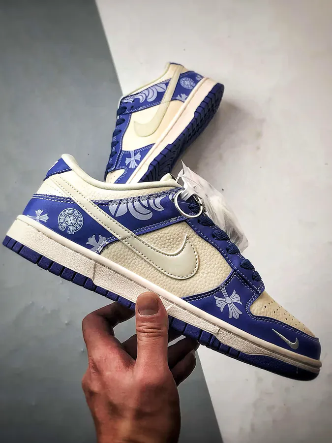 Dunk Low Retro DIY Customized Sneaker