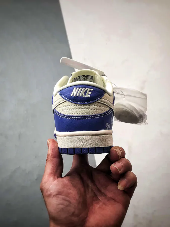 Dunk Low Retro DIY Customized Sneaker