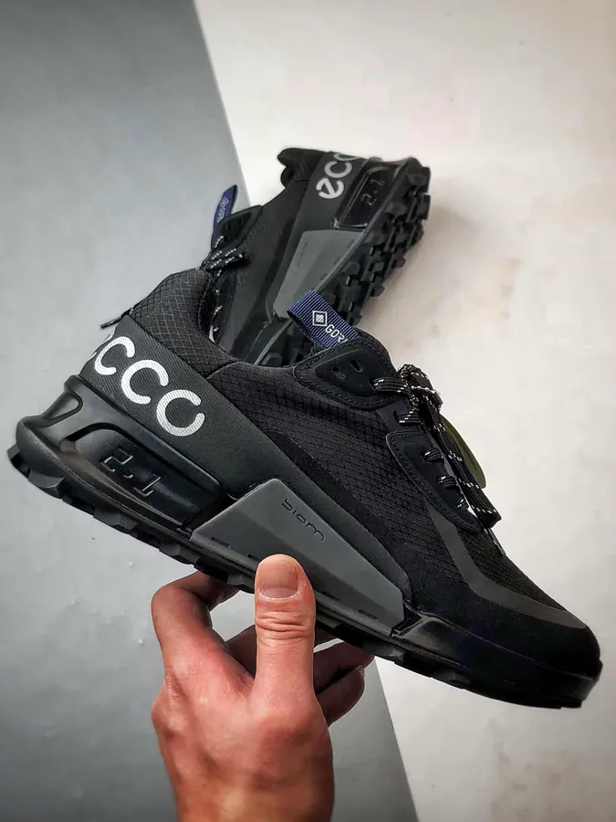 Ecco BIOMC2.1 Running Shoes Natural Fit Technology