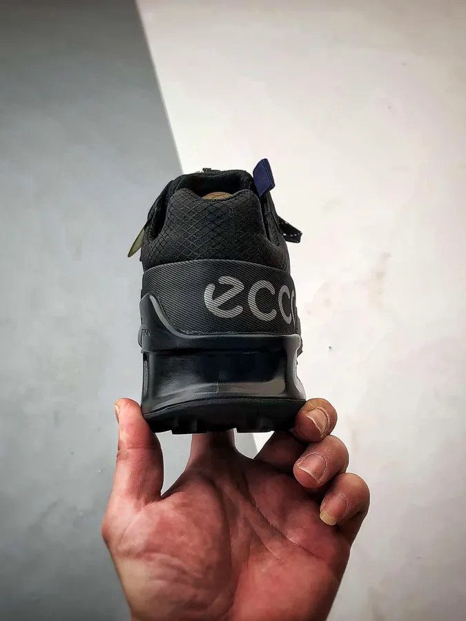 Ecco BIOMC2.1 Running Shoes Natural Fit Technology