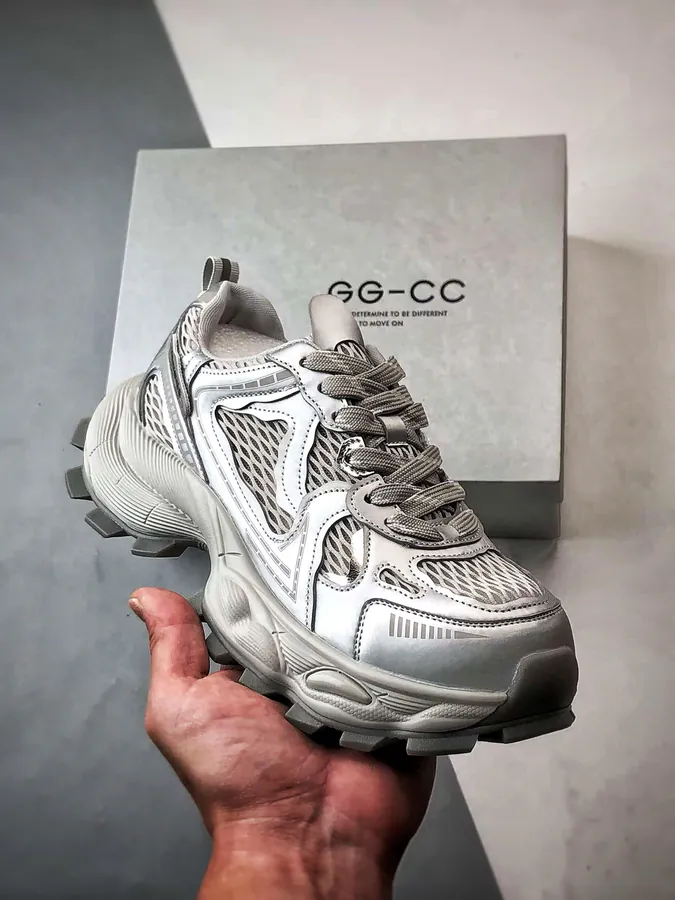 GG CC Chunky Low Sneaker in Gray