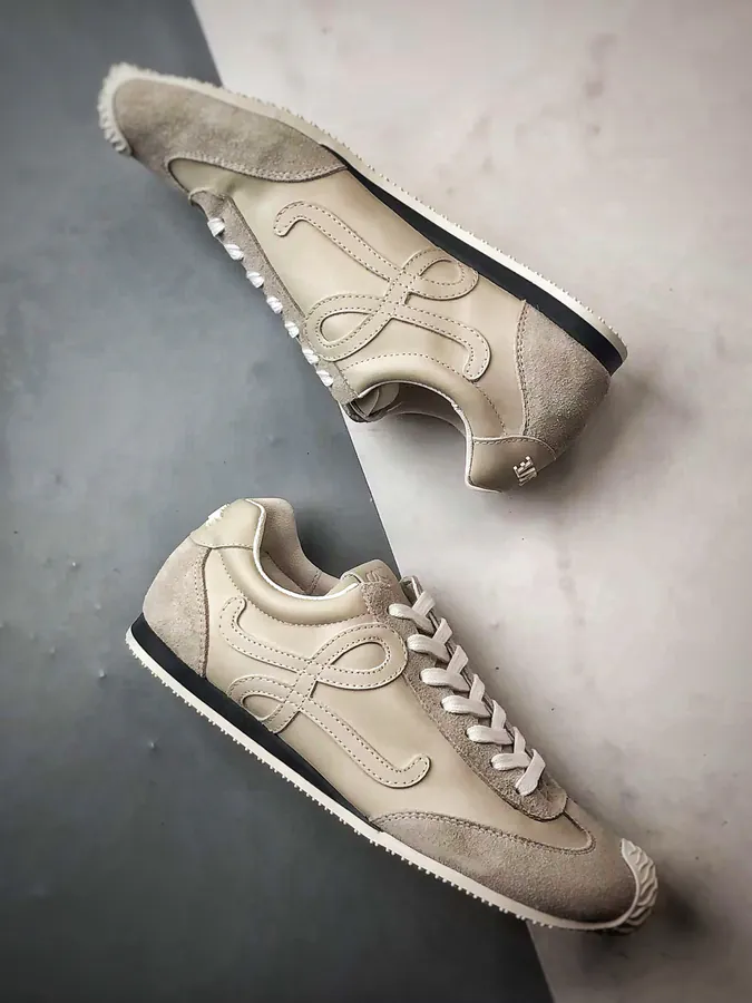 Loewe Ballet Runner 2.0 Grey