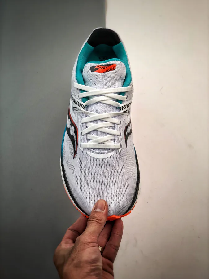 Saucony Triumph 20 Premium Running Shoes