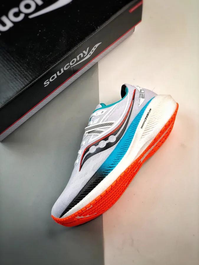 Saucony Triumph 20 Premium Running Shoes