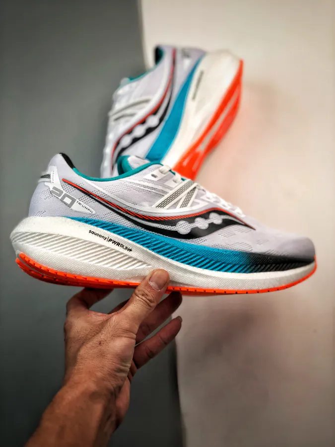 Saucony Triumph 20 Premium Running Shoes