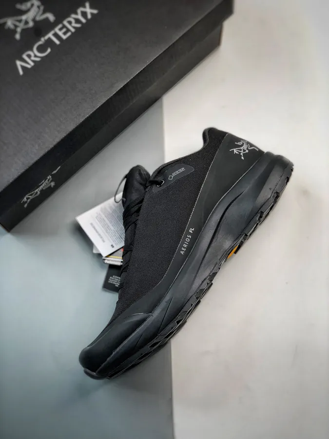 Arcteryx Norvan LD 3 GTX Trail Black Silver