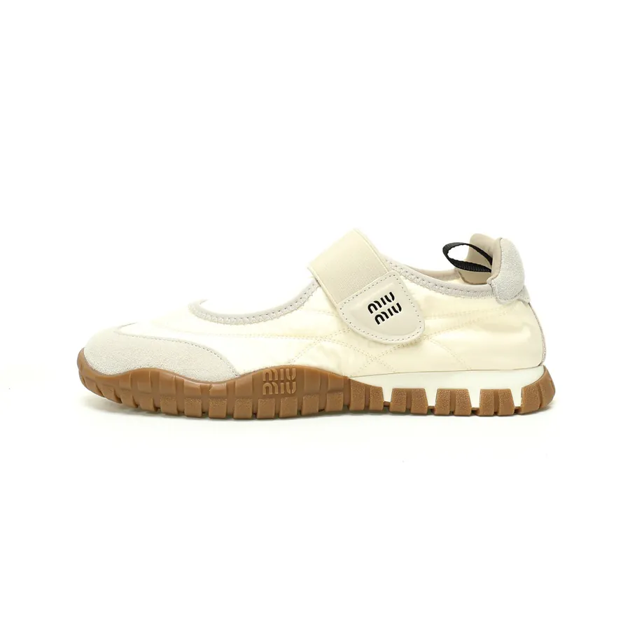 Miu Miu Tyre Low Sneakers 5F416E D7C F0304 F 005