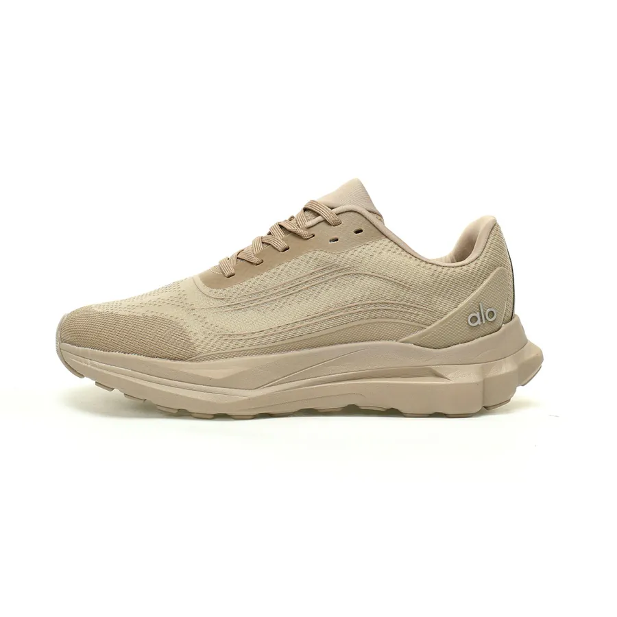 Alo Yoga Runner Low Sneaker Gravel Edition
