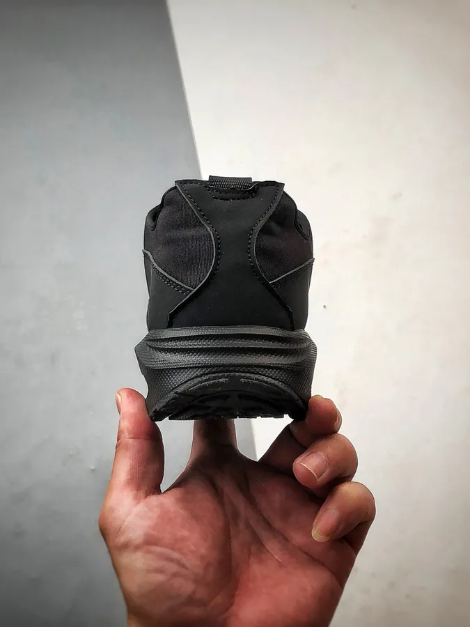 G x NK Air Max S Black Sneaker