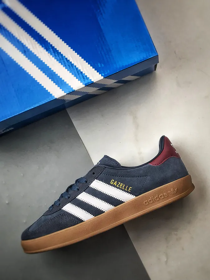 Ad Originals Gazelle Indoor Vintage Style Sneaker