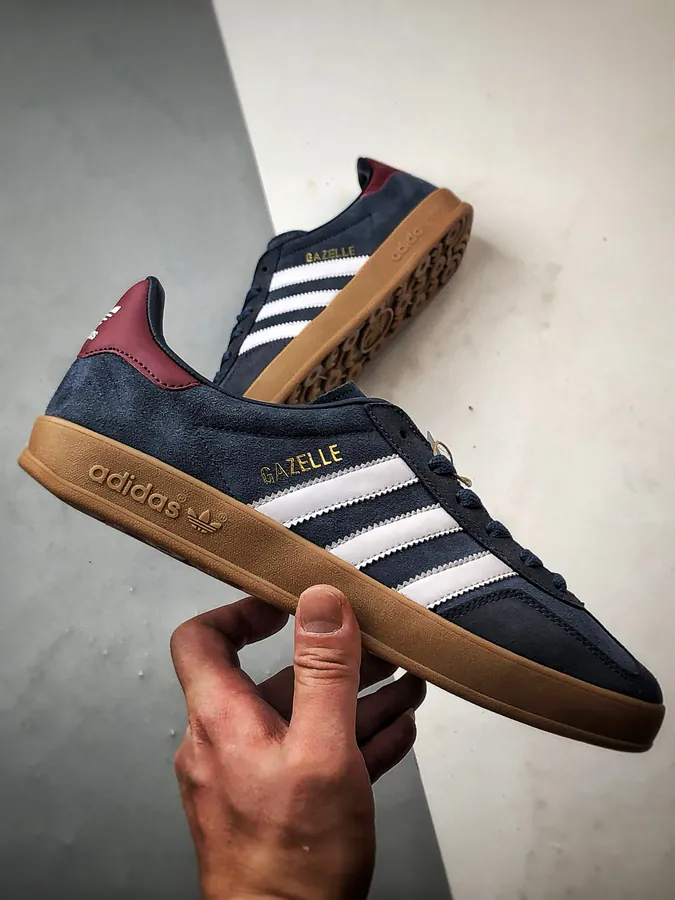 Ad Originals Gazelle Indoor Vintage Style Sneaker
