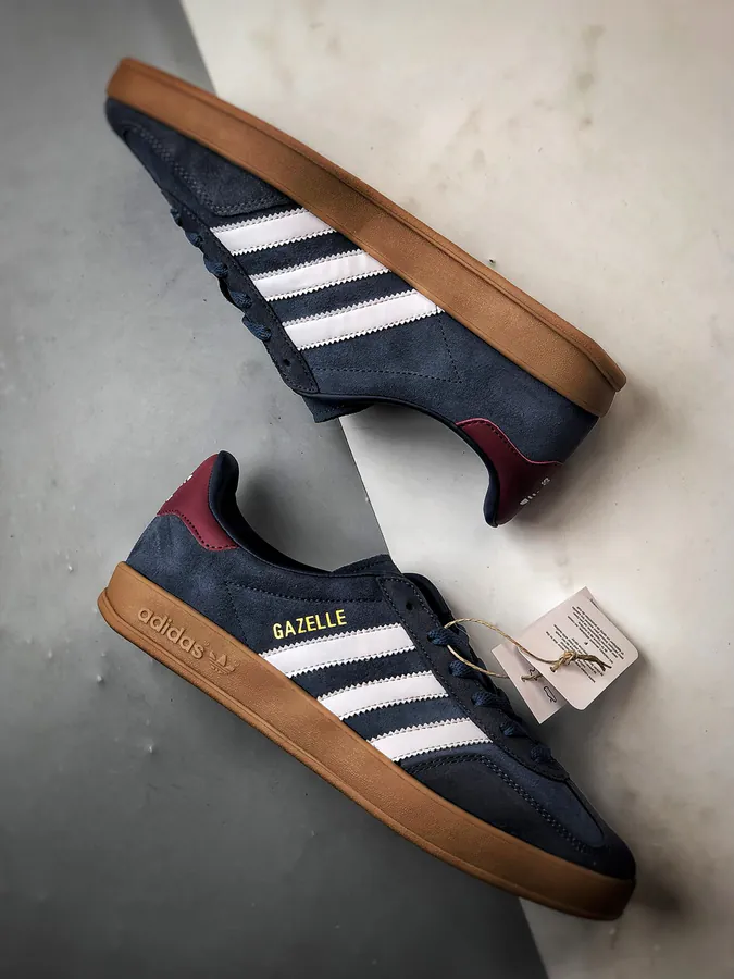 Ad Originals Gazelle Indoor Vintage Style Sneaker