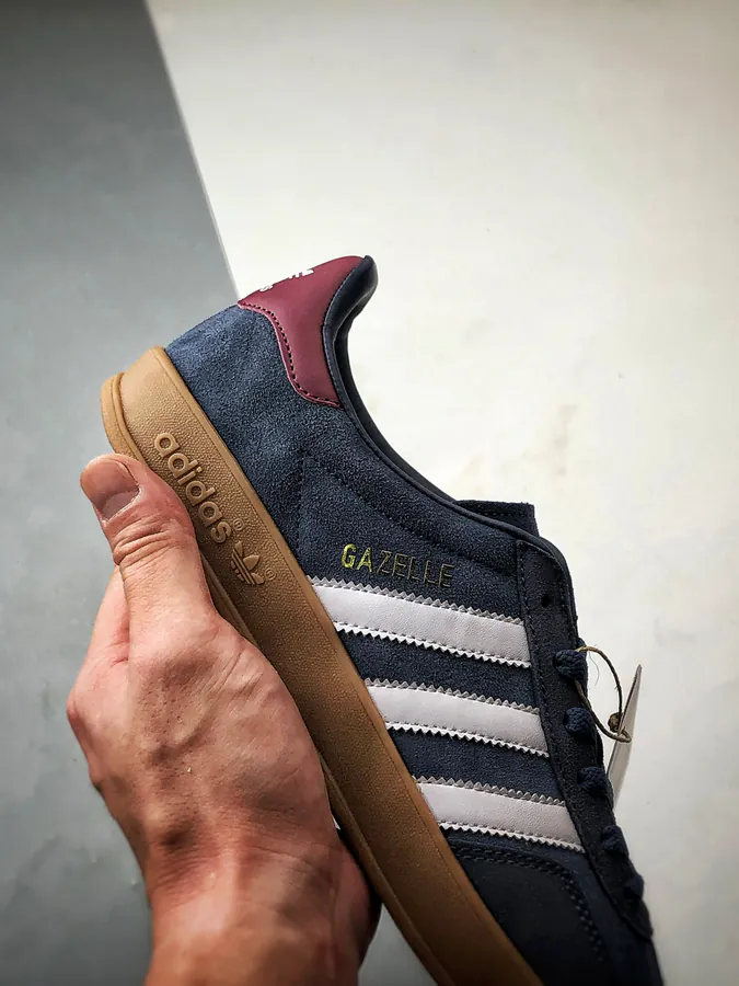 Ad Originals Gazelle Indoor Vintage Style Sneaker