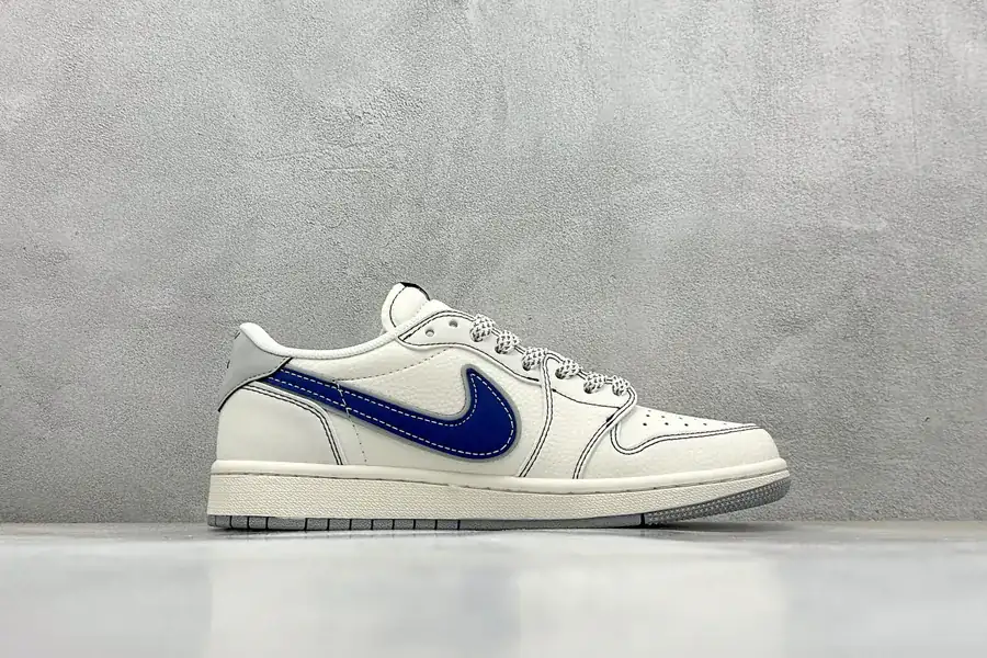 Travis Scott x Air 1 Low OG Version