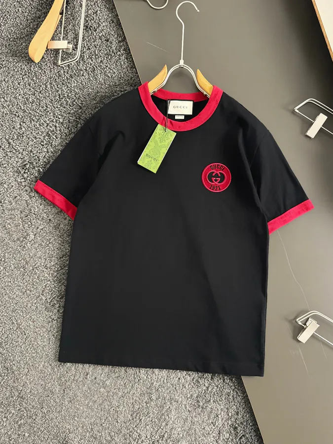 GUC辰星专供 Premium Quality Wine Red Embroidered Round Neck Short Sleeve