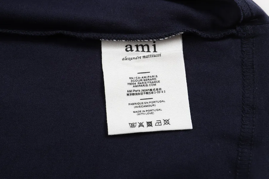 Ami Rainbow Embroidered Heart Short Sleeve 8 Colors