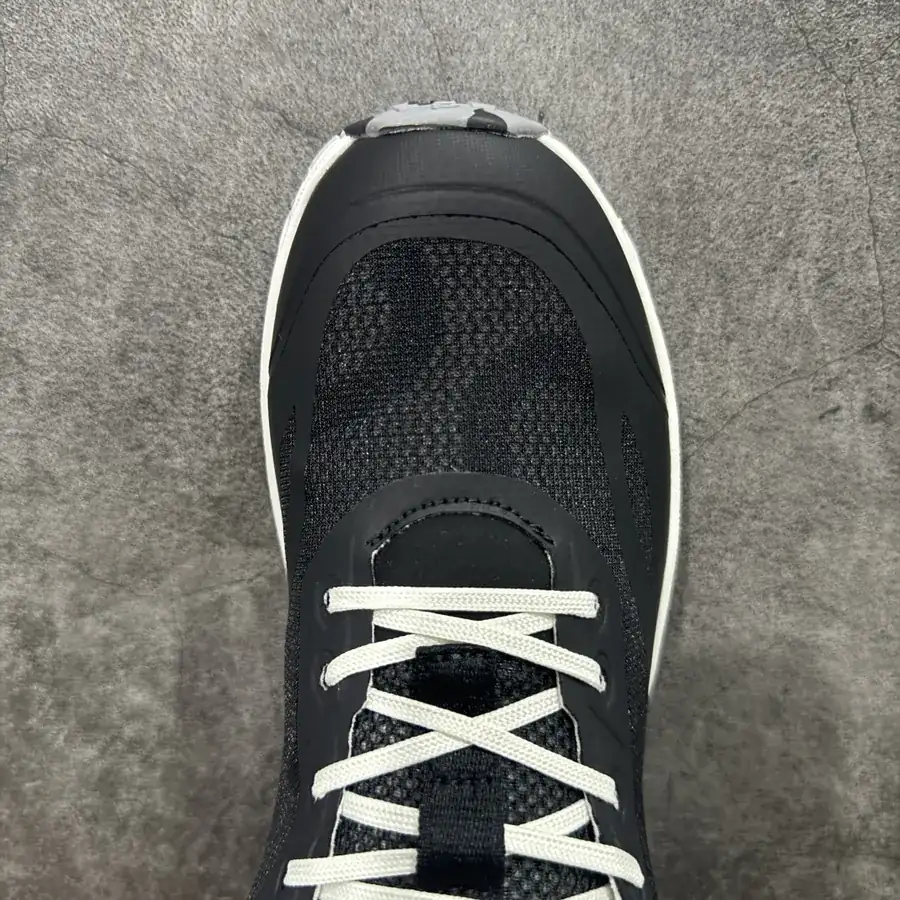 ON x oudventure Running Shoes