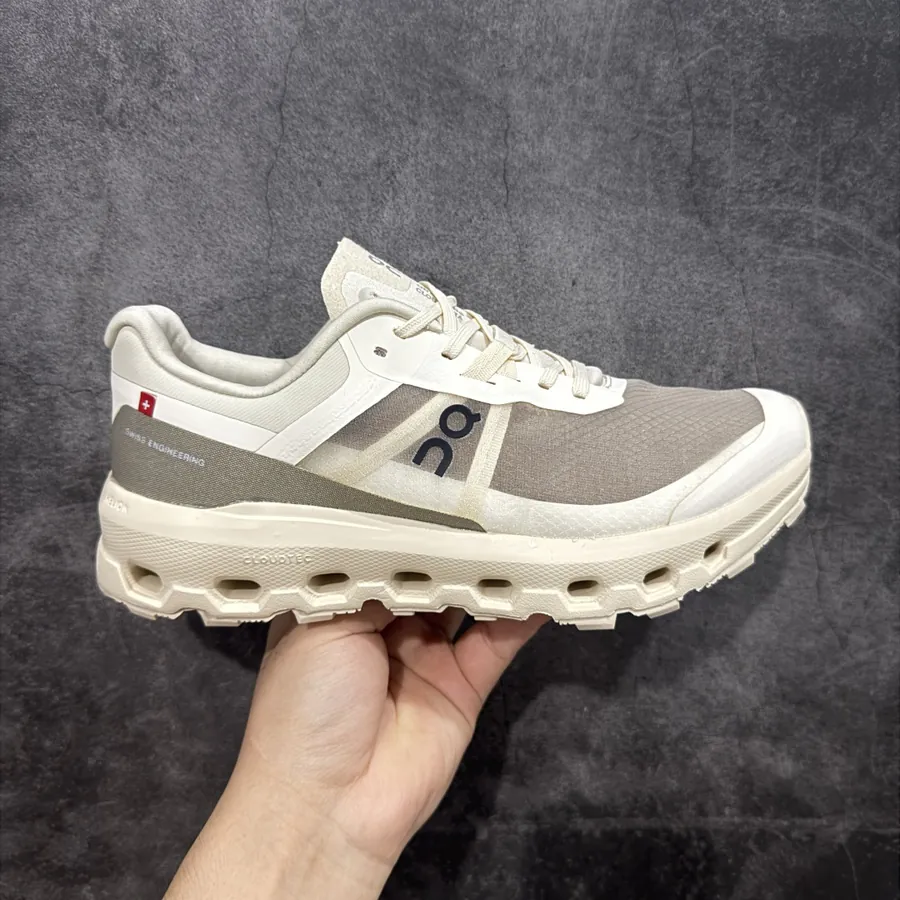 ON Cloudvista 2 Running Shoes Lightweight and Breathable for Urban and Trail Running