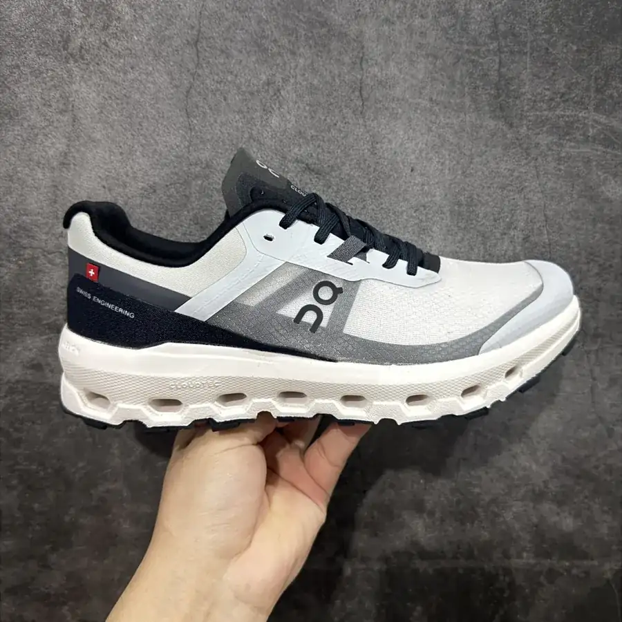 ON Cloudvista 2 Lightweight and Breathable Trail Running Shoes