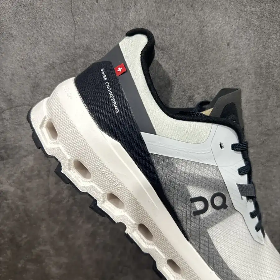 ON Cloudvista 2 Lightweight and Breathable Trail Running Shoes