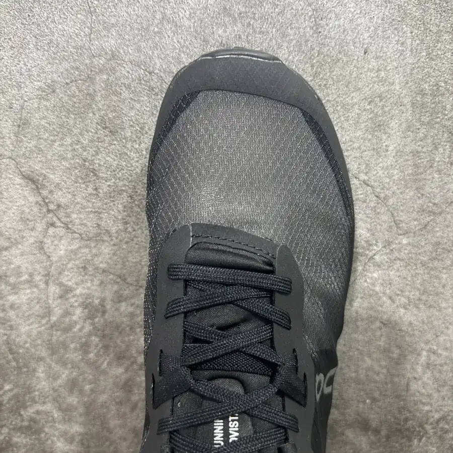 ON Cloudvista 2 Lightweight and Breathable Trail Running Shoes