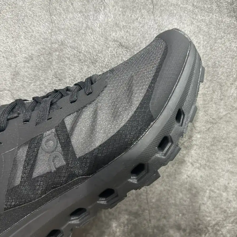 ON Cloudvista 2 Lightweight and Breathable Trail Running Shoes