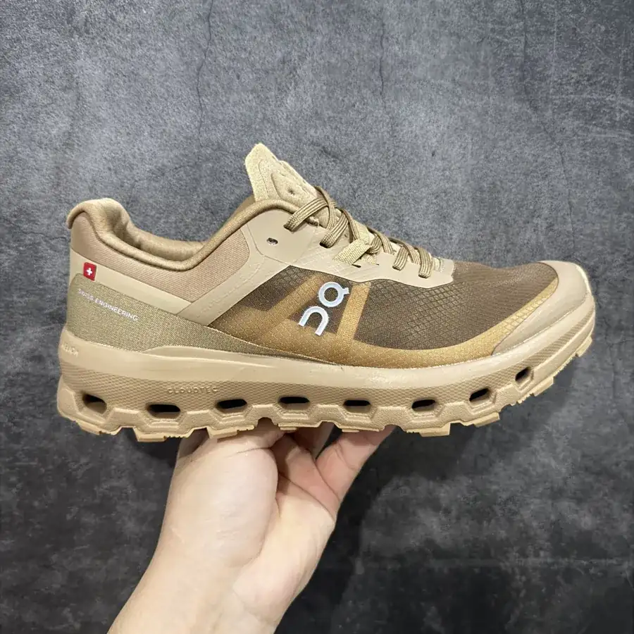 ON Cloudvista 2 Lightweight and Breathable Trail Running Shoes