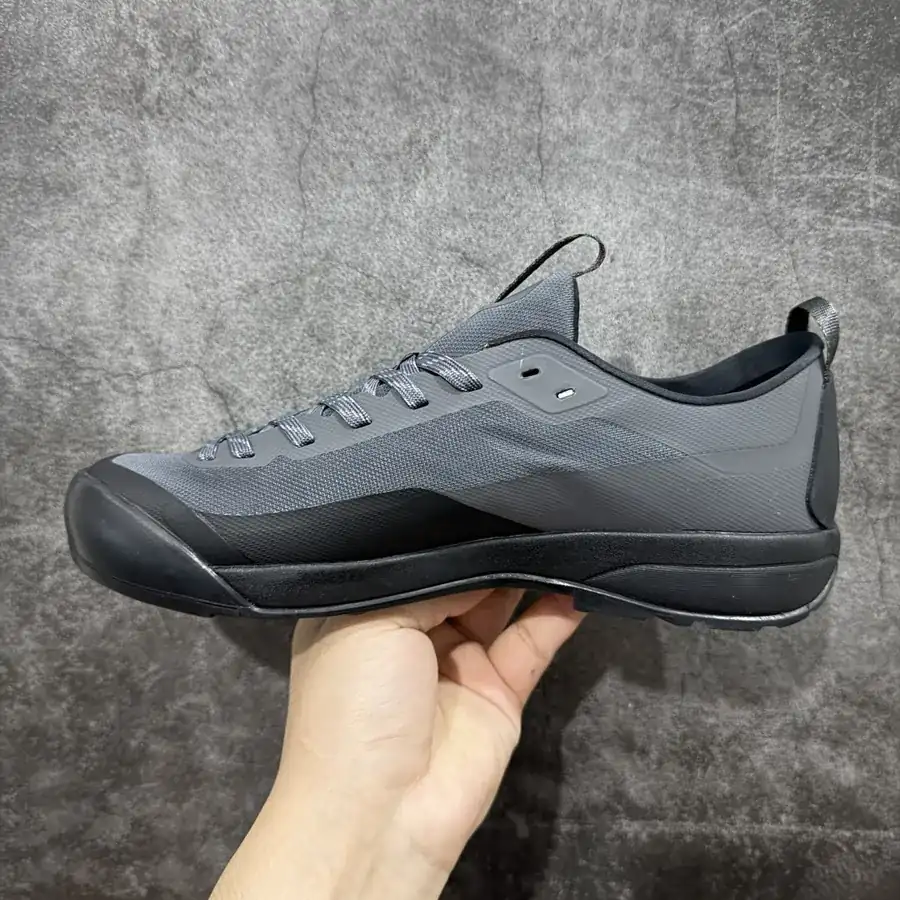 ARC‘TERYX KONSEAL LT Lightweight Outdoor Shoes