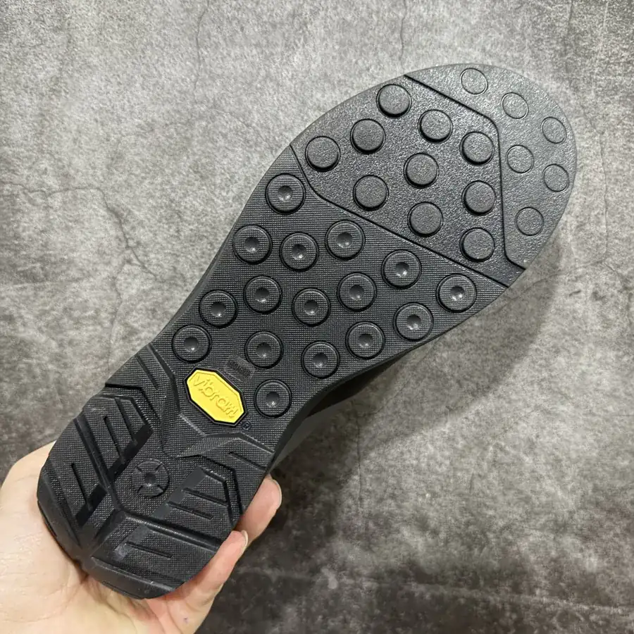 ARC‘TERYX KONSEAL LT Lightweight Outdoor Shoes