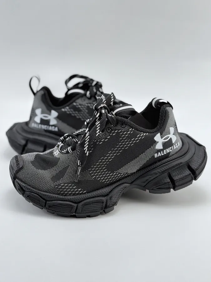 BAL Phantom Sneaker 3XL