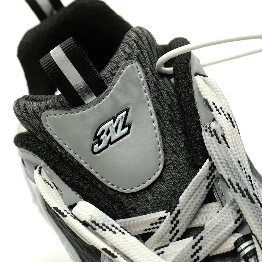BAL 3XL Sneakers Fishnet 3+ Series Low Top Retro Wide Sole