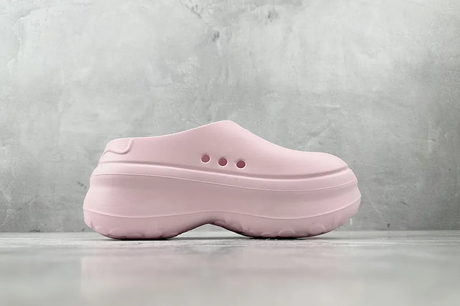 Hello Kitty × adidas originals AdiFOM Stan Smith Mule in Pink