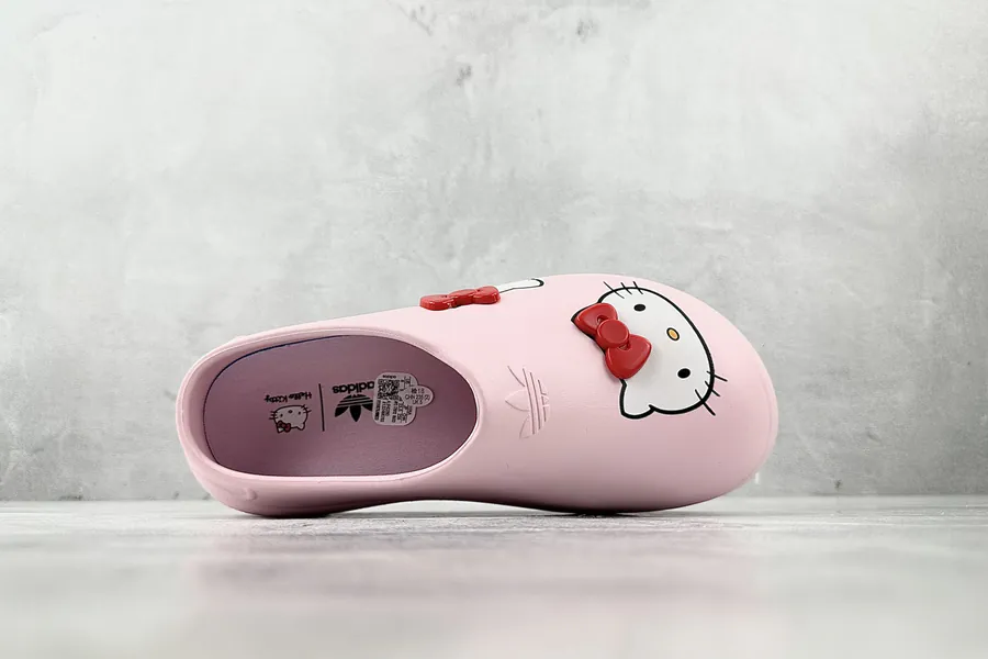Hello Kitty × adidas originals AdiFOM Stan Smith Mule in Pink